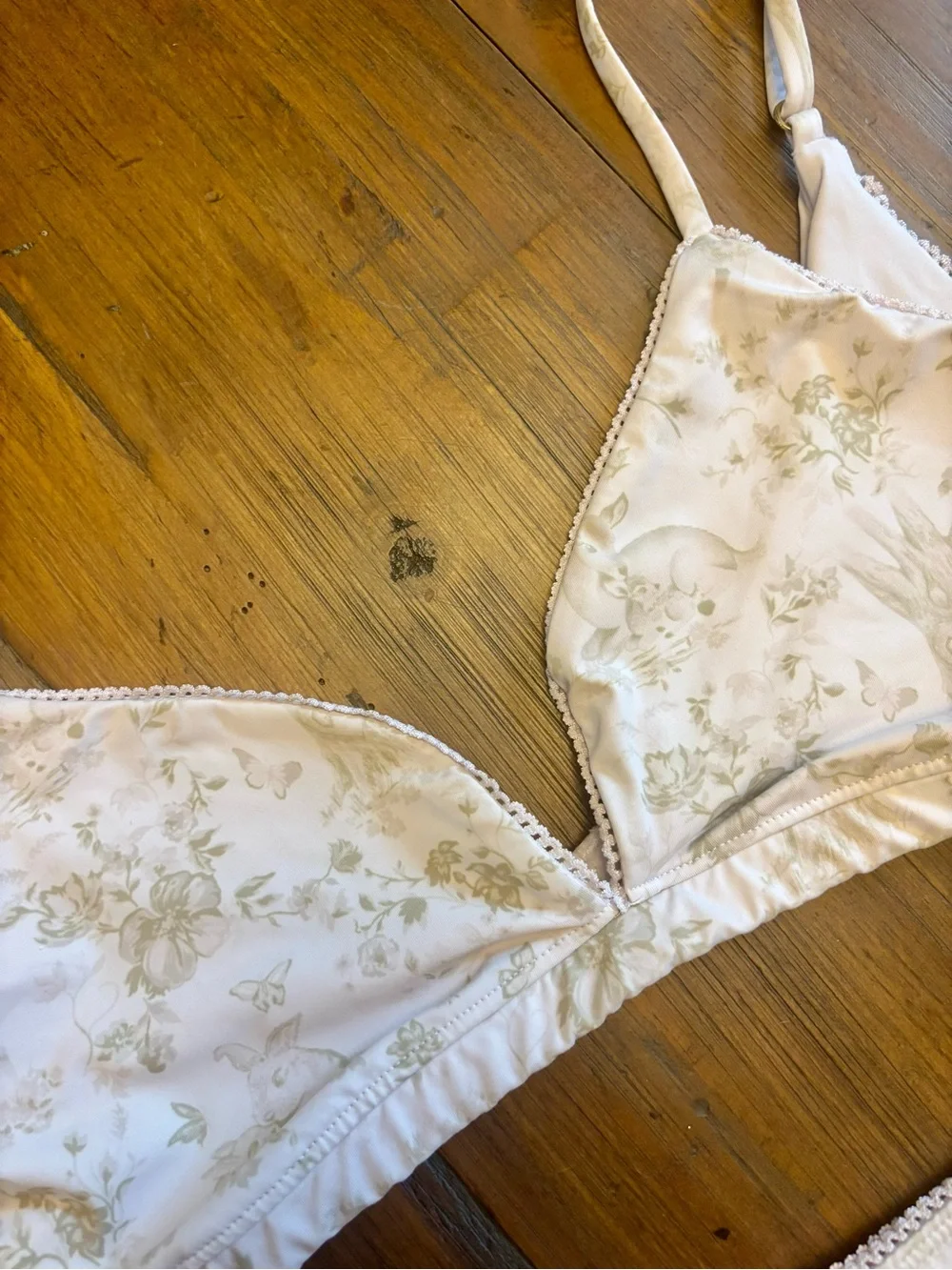 Frankie’s bikinis x Gigi HADID Fawn toile bikini set